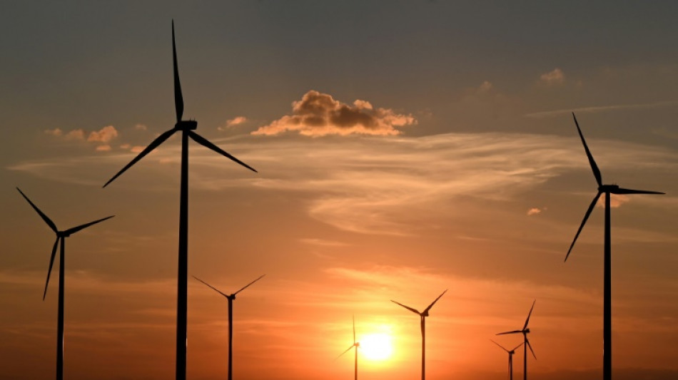 Wenig Wind: Stromproduktion mit Erneuerbaren deutlich gesunken