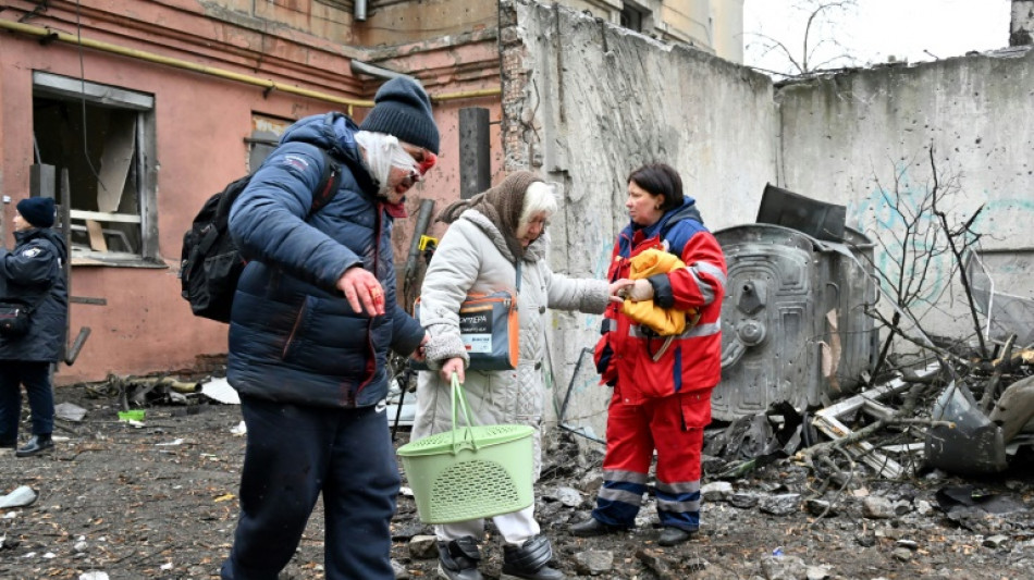 Ukraine : "combats acharn&eacute;s" &agrave; Bakhmout, Kiev r&eacute;clame avec insistance des avions de combat