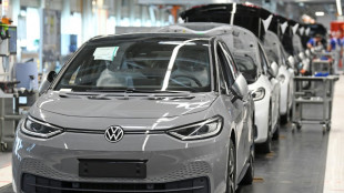 Expertinnen erwarten Werksschlie&szlig;ungen bei VW - Warnung vor staatlichem Eingriff