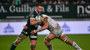 Top 14: Pau confirme face &agrave; l'UBB, Paris encha&icirc;ne &agrave; Lyon