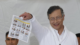 Colombia, vietato al presidente Petro di usare X per fini elettorali