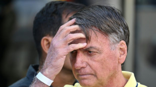 Bolsonaro passar&aacute; &agrave; pris&atilde;o domiciliar tempor&aacute;ria em Bras&iacute;lia devido &agrave; sua sa&uacute;de