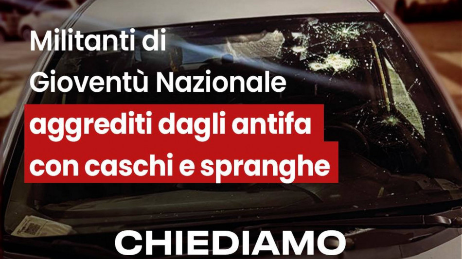 Acca Larentia, nel commando una decina a volto coperto