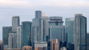 Borsa: l'Europa apre cauta, Francoforte +0,01%