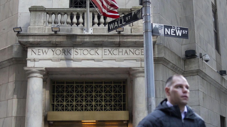 Wall Street apre in calo, Dj -0,04%, Nasdaq -0,27%