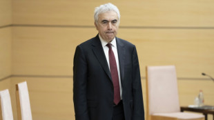 La AIE rebaja su previsi&oacute;n de demanda mundial de petr&oacute;leo para 2026