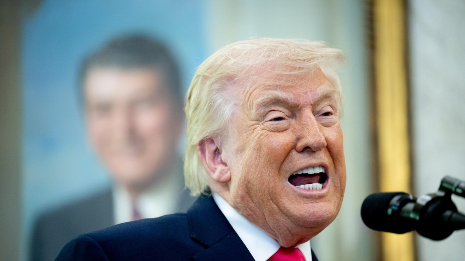Casa Bianca all'Iran, 'Trump non bluffa, pronto a scatenare l'inferno'