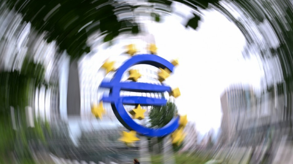 BCE: No&euml;l sans baisse de taux en zone euro, au contraire de la Banque d'Angleterre