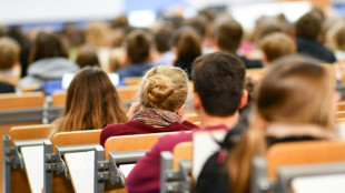 Befragung: Mehr als jeder vierte Studierende lebt noch bei den Eltern
