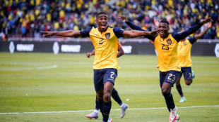 Ecuador urged to 'stay strong' as rare World Cup qualification nears