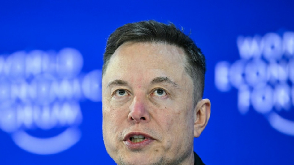 Musk: SpaceX legt Fokus k&uuml;nftig auf den Mond