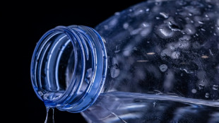 Eaux min&eacute;rales trait&eacute;es: Foodwatch a d&eacute;pos&eacute; deux nouvelles plaintes pour saisir un juge