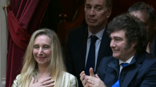 Milei nombra nuevo jefe de Gabinete en Argentina tras la renuncia de su predecesor
