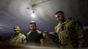 Ukrainischer Pr&auml;sident besucht Stellungen seiner Armee im Donbass