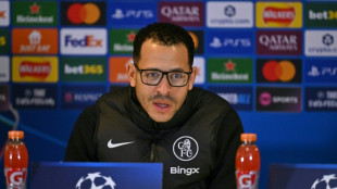 T&eacute;cnico Liam Rosenior se diz confiante na perman&ecirc;ncia de Enzo Fern&aacute;ndez no Chelsea