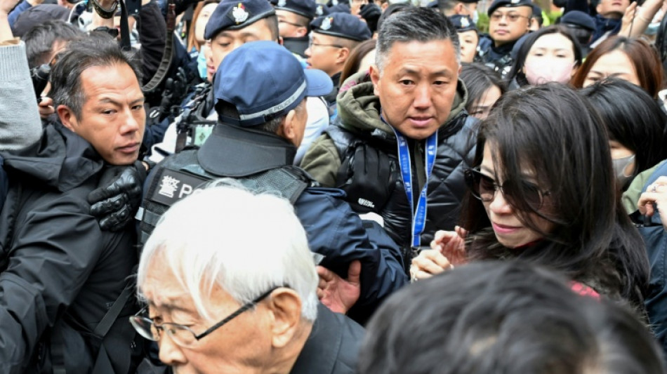 China protesta ante los pa&iacute;ses que criticaron la condena al magnate de los medios Jimmy Lai