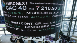Borsa: Francia ottimista porta l'Europa a chiudere sui massimi