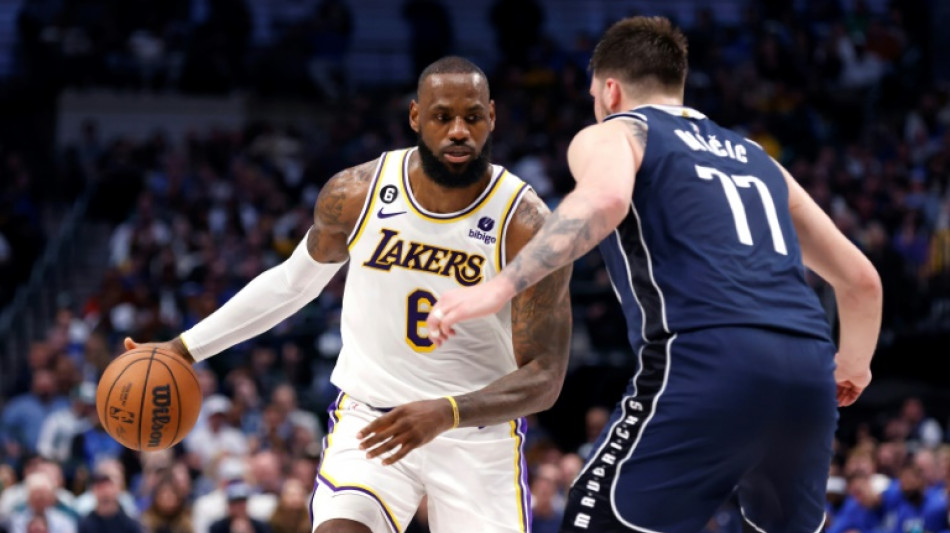 Lakers blow as injured James facing 'weeks' on sidelines: reports