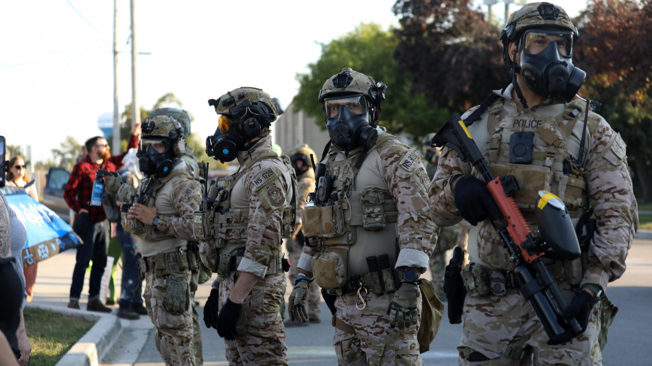 Ok Trump a 300 membri della Guardia nazionale a Chicago