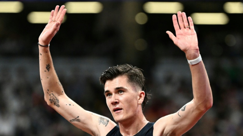 Defending champion Ingebrigtsen into world 5,000m final