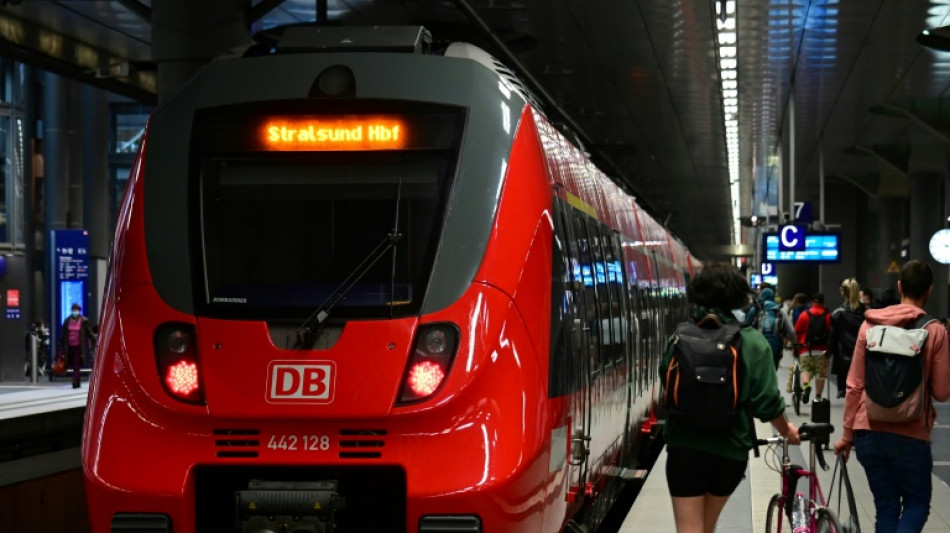 Gr&uuml;ne lehnen Forderung Bayerns nach massivem Aufschlag beim Deutschlandticket ab