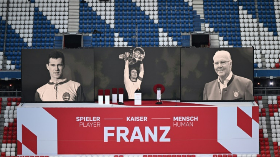 Allemagne: "Danke Kaiser", &eacute;motions et chants pour le dernier hommage &agrave; Beckenbauer