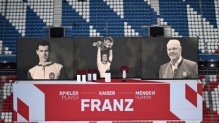 Allemagne: "Danke Kaiser", &eacute;motions et chants pour le dernier hommage &agrave; Beckenbauer