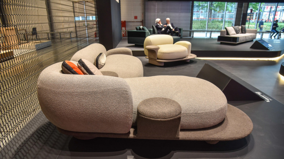 Fatturato gi&ugrave; del 2,8% nel 2023 per l'arredo e l'illuminazione