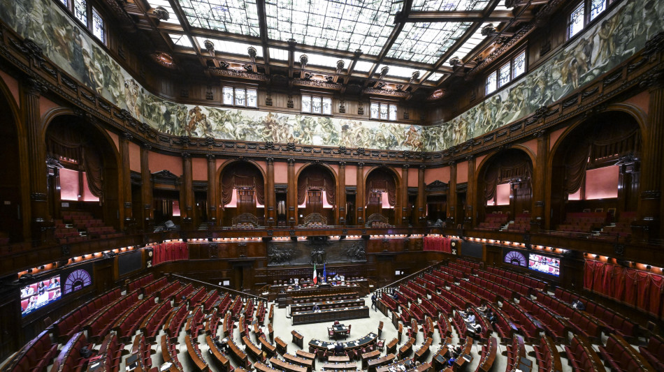 Mozione Pd, 5s, Avs e Iv, 'riconsiderare gli impegni con la Nato sulla difesa'