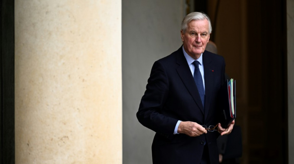 Budget: ultimes tractations et appels &agrave; n&eacute;gocier avant une possible censure