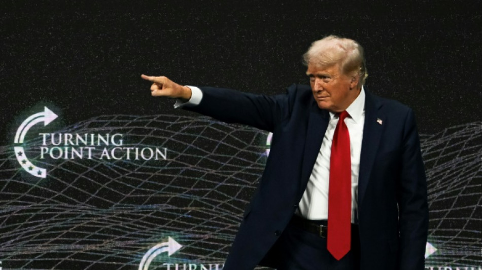 Trump ataca en Florida a la vicepresidenta Harris, su probable rival dem&oacute;crata