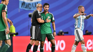 Mondiali: mancata espulsione di Messi, l'Algeria fa ricorso alla Fifa