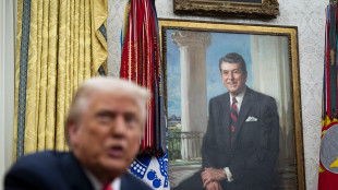 Trump aumenta i dazi contro il Canada del 10%