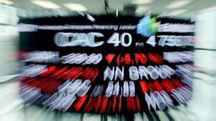 La Bourse de Paris termine en repli en attendant des nouvelles &eacute;conomiques des Etats-Unis