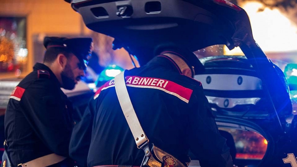 Coppia uccisa a Roma, contro di loro almeno 6 colpi pistola