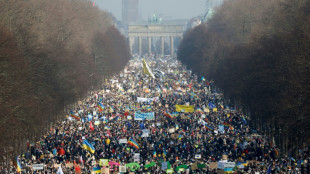 Cientos de miles de manifestantes en todo el mundo contra invasi&oacute;n rusa