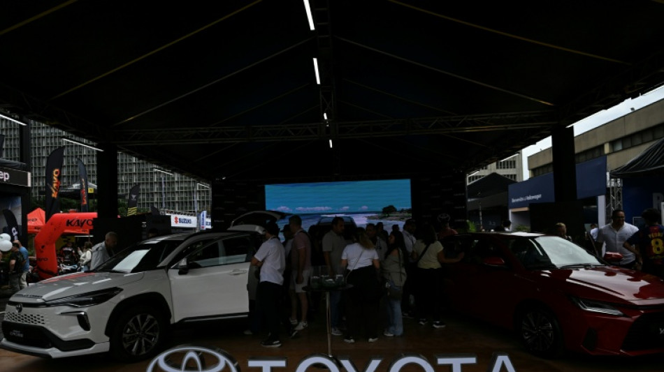 Toyota voit son b&eacute;n&eacute;fice net annuel chuter et se montre prudent face au conflit au Moyen-Orient