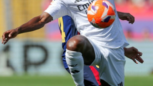 Vini Jr sofre lesão no tornozelo e desfalca Real Madrid na reta final do Espanhol