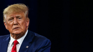Entendu &agrave; New York sur ses pratiques fiscales, Trump garde le silence