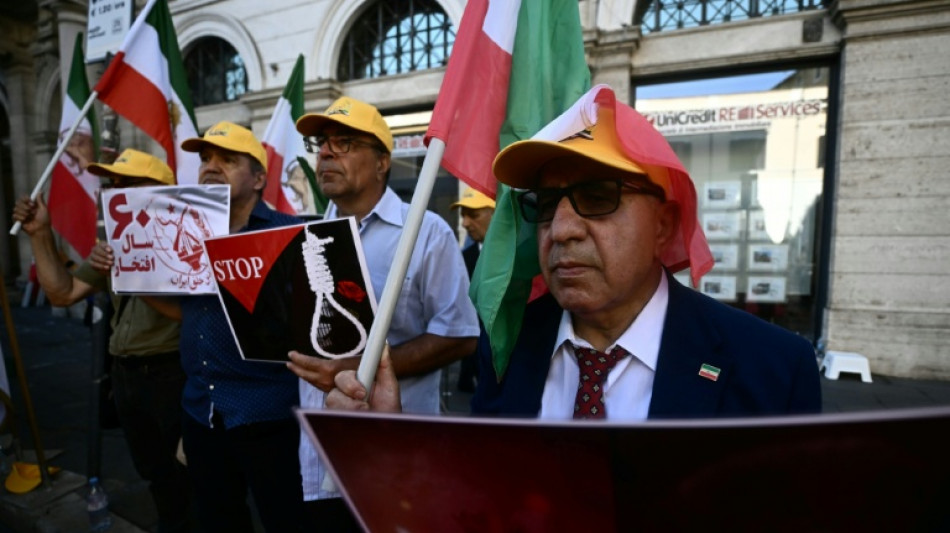 Irán ejecutó al menos a 1.000 reos desde principios de año, denuncia una ONG